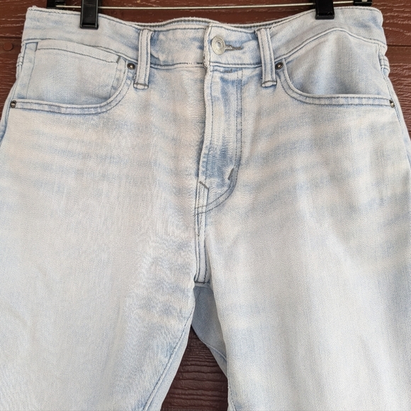 American Eagle Outfitters Light Blue Skinny Jeans - Picture 3 of 9